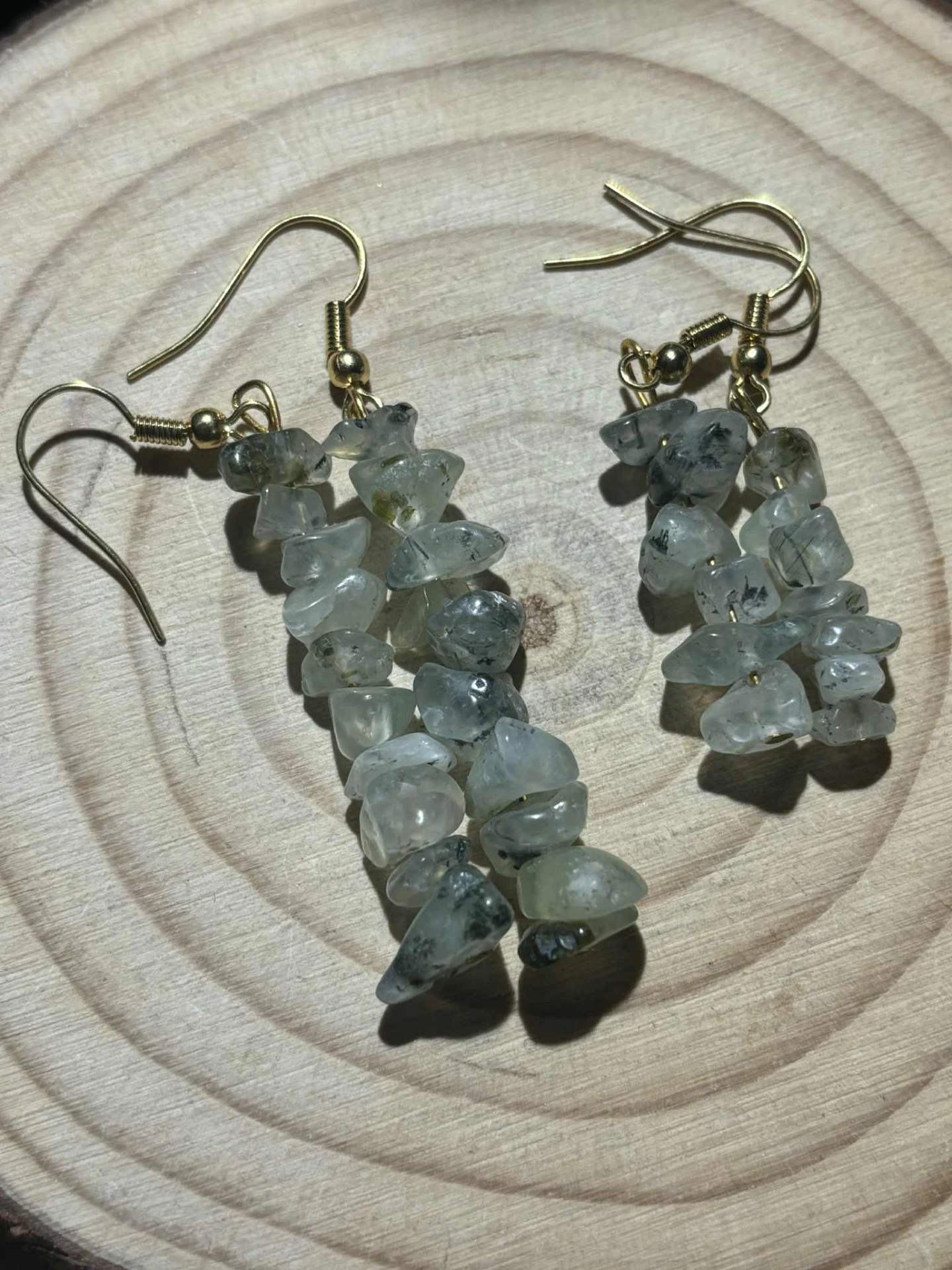 Boucles d'oreilles Préhnite baroque