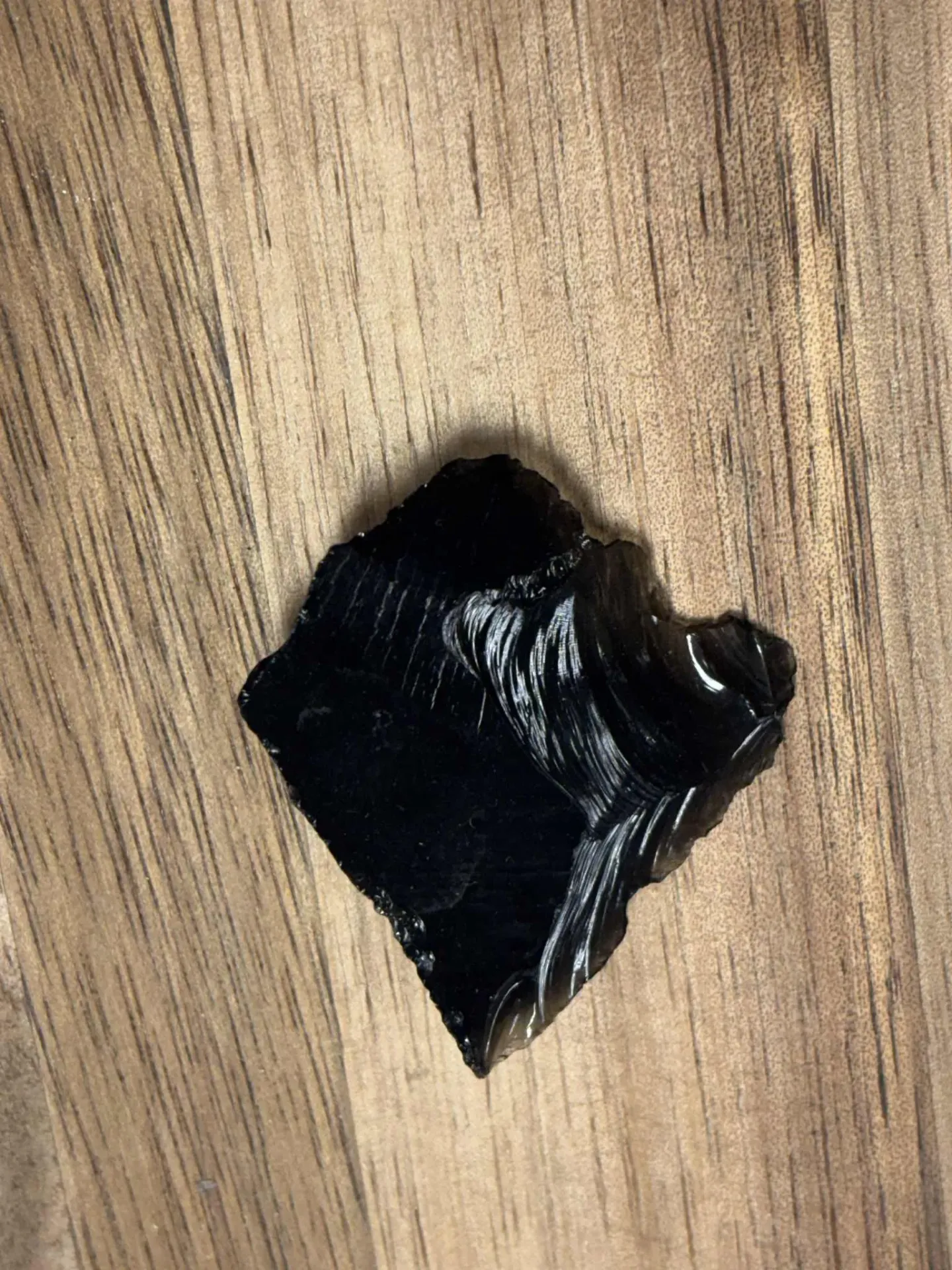 Obsidienne noire brute