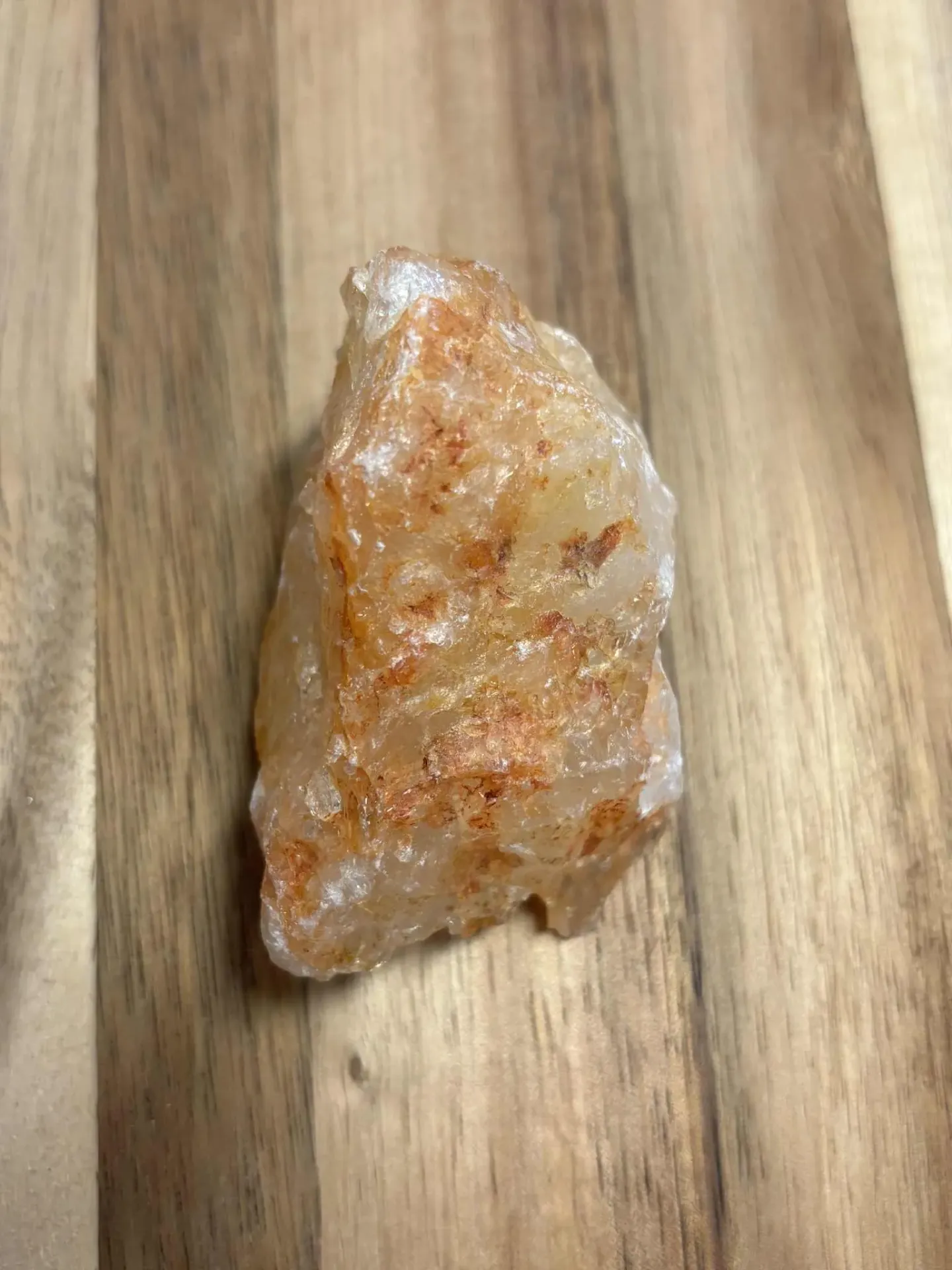 Quartz doré brut