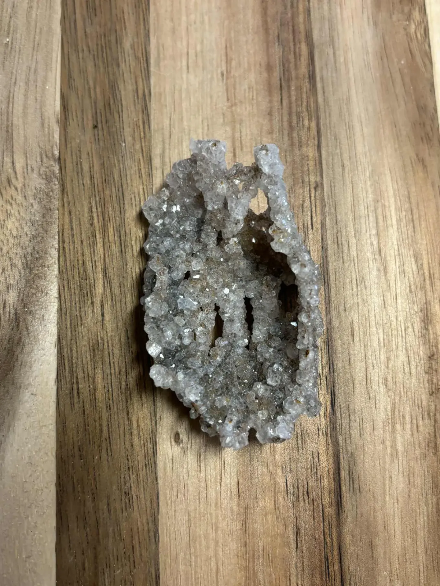 Calcite brute