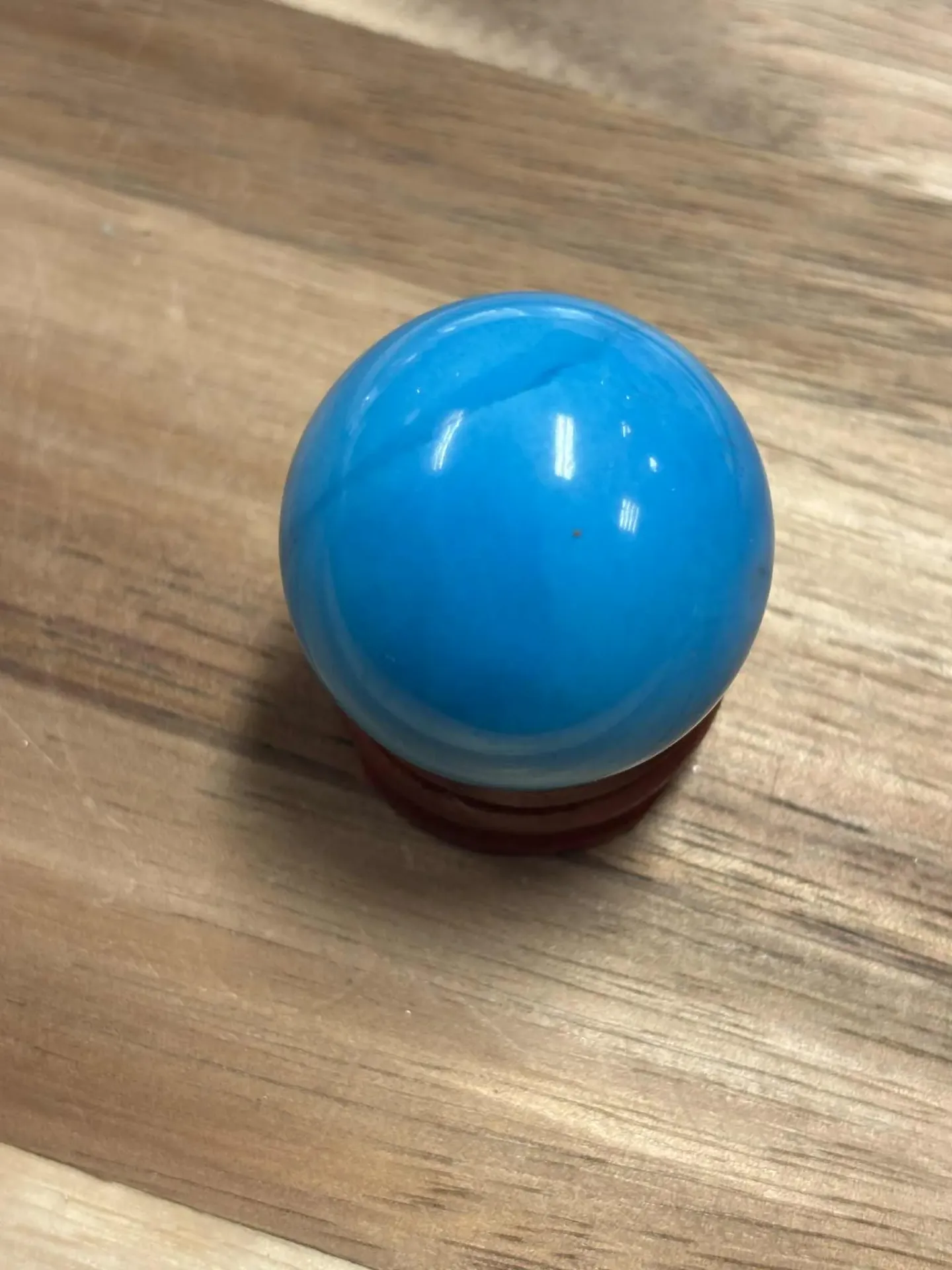 Howlite bleu boule