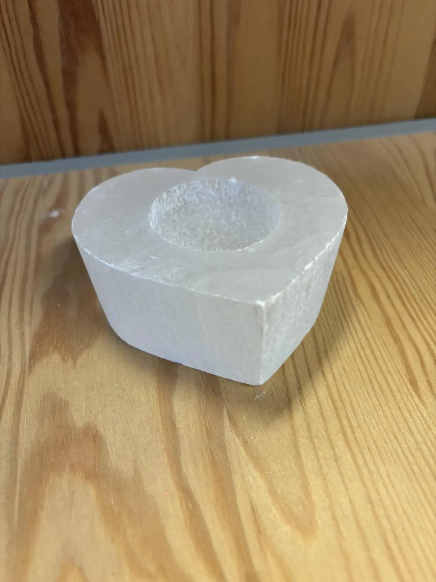 Sélénite bougeoir cœur