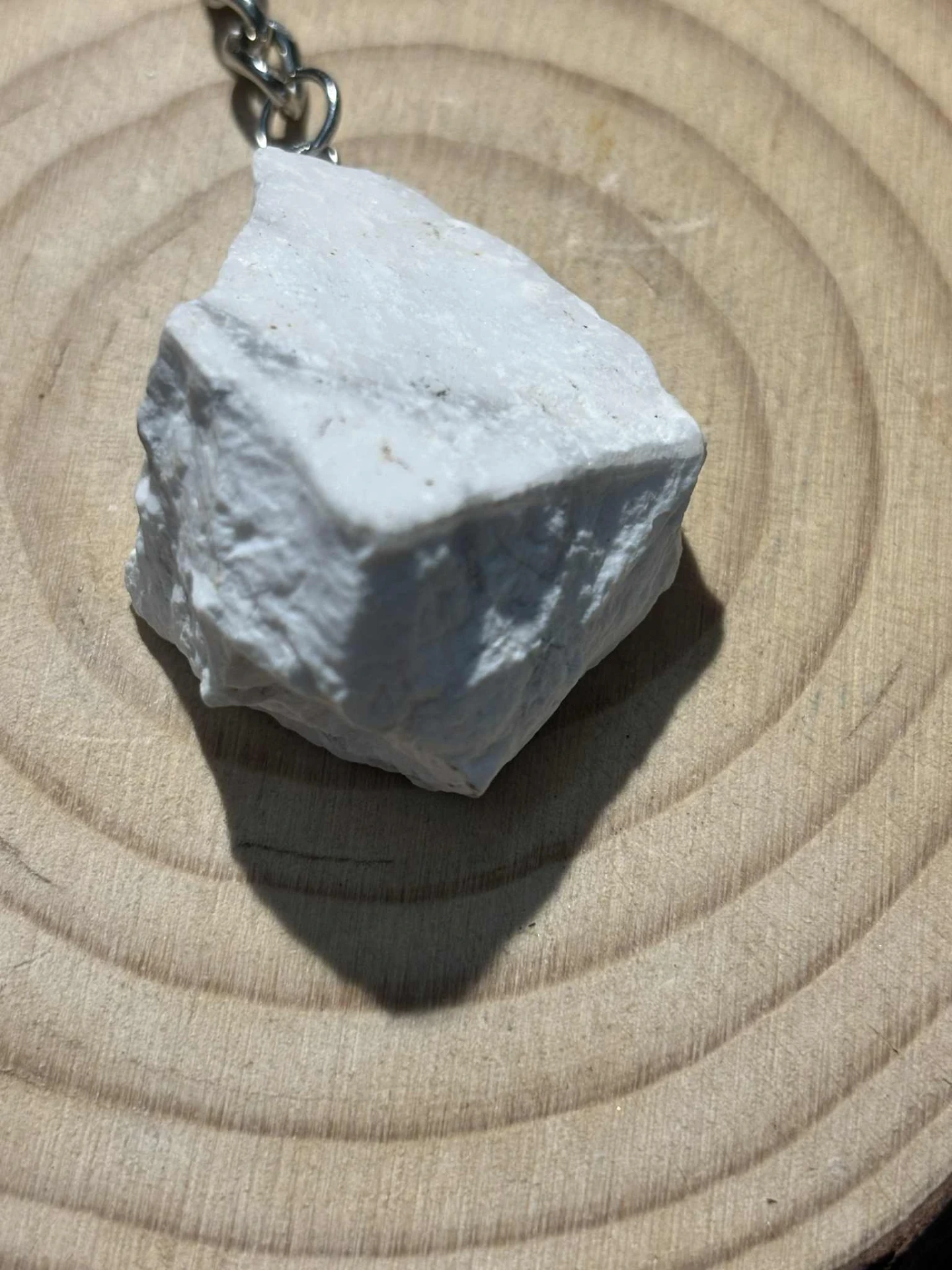 Porte-clés Howlite brute