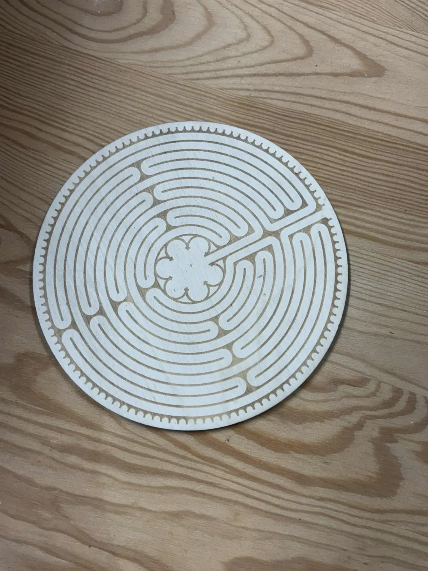Plaque labyrinthe Bois M