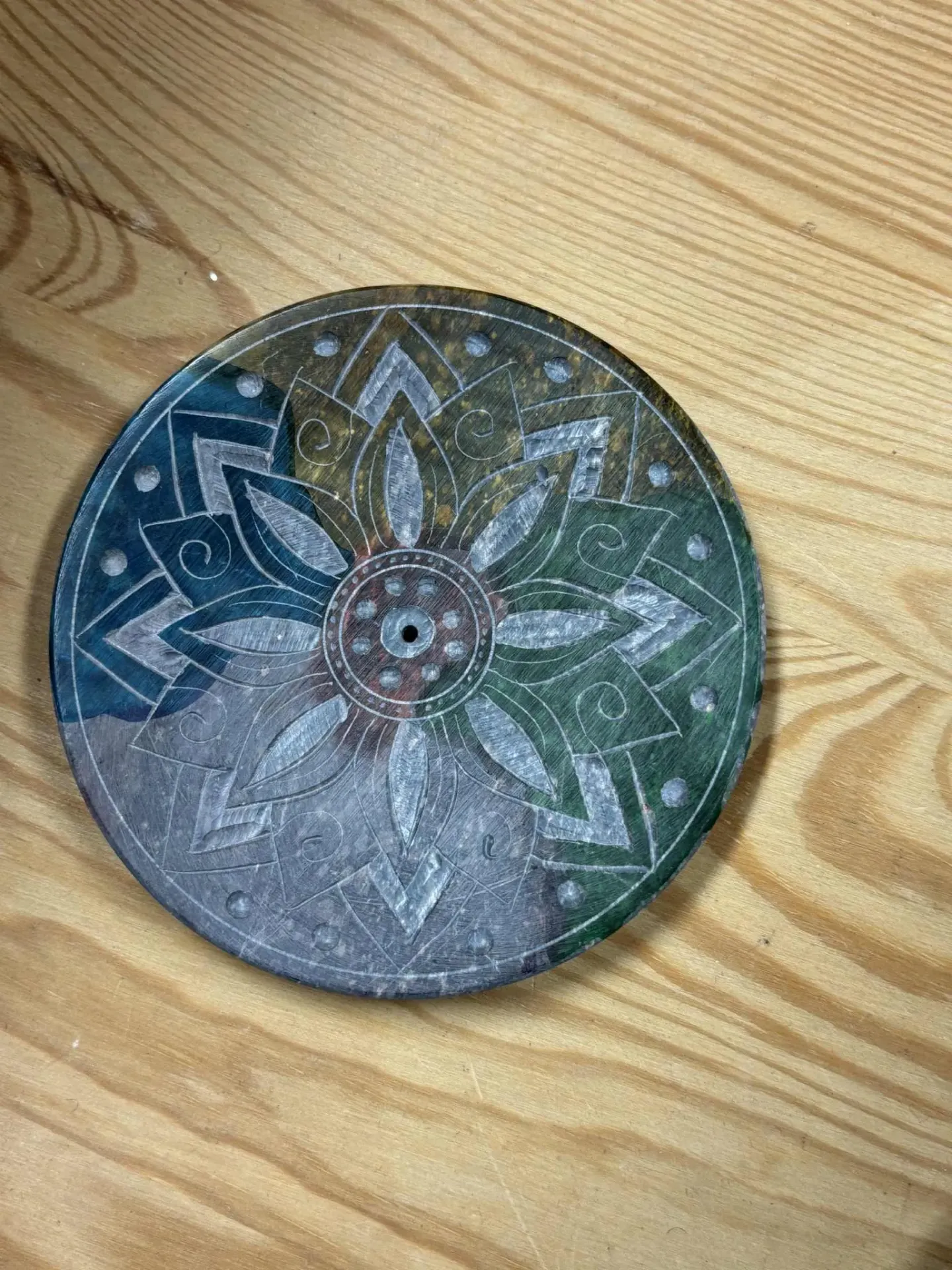 Porte encens mandalas en pierre de savon