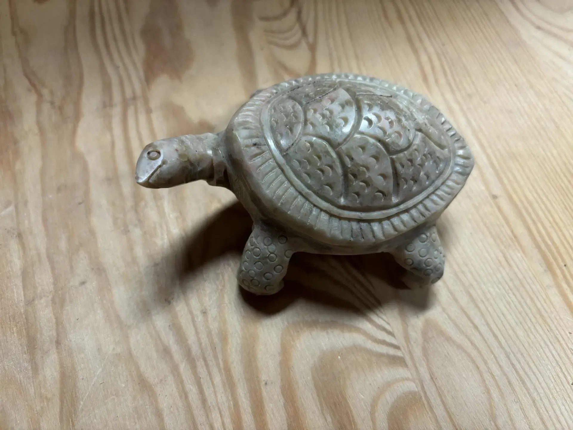 Tortue en pierre de savon