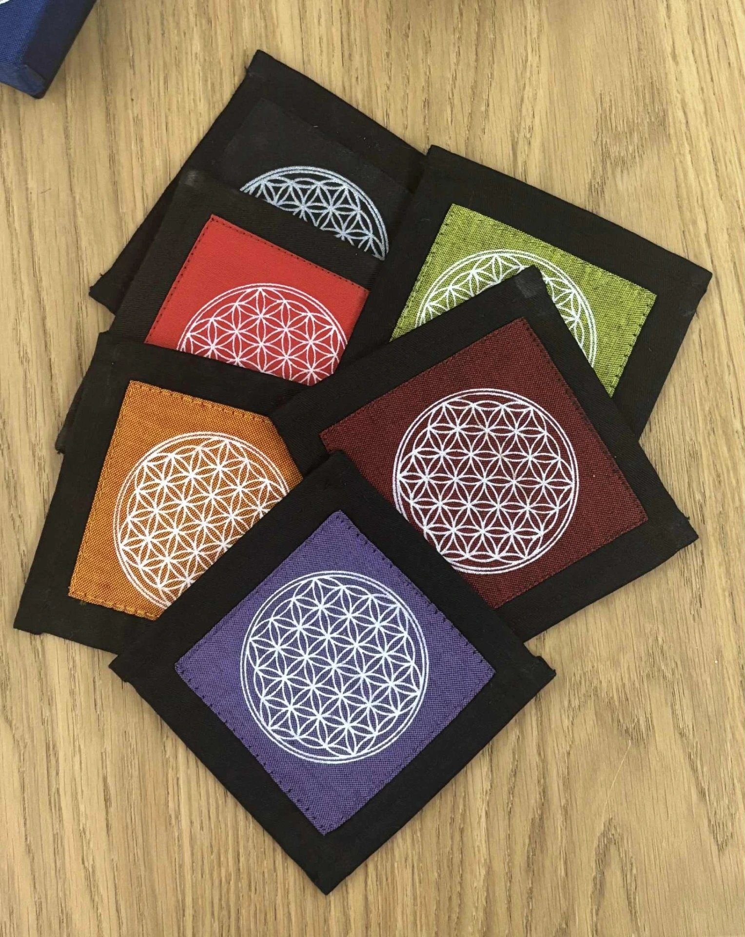 Tissus cartonné fleur de vie S