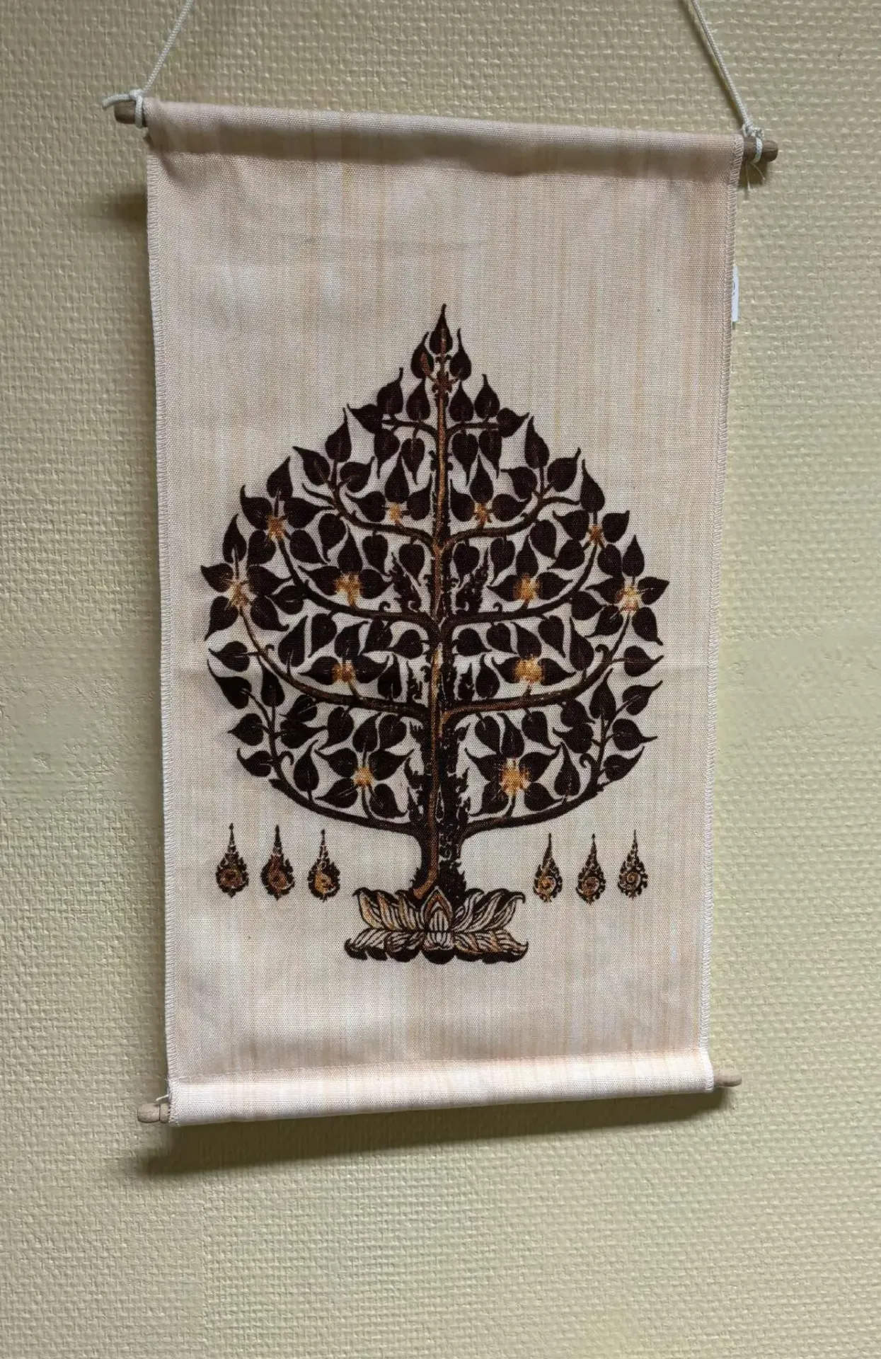 Tissus arbre sur rouleaux bois