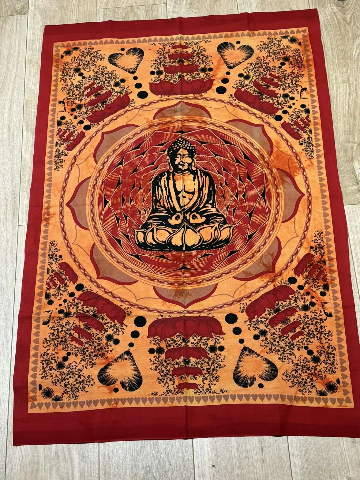 Tissus bouddha orange/rouge