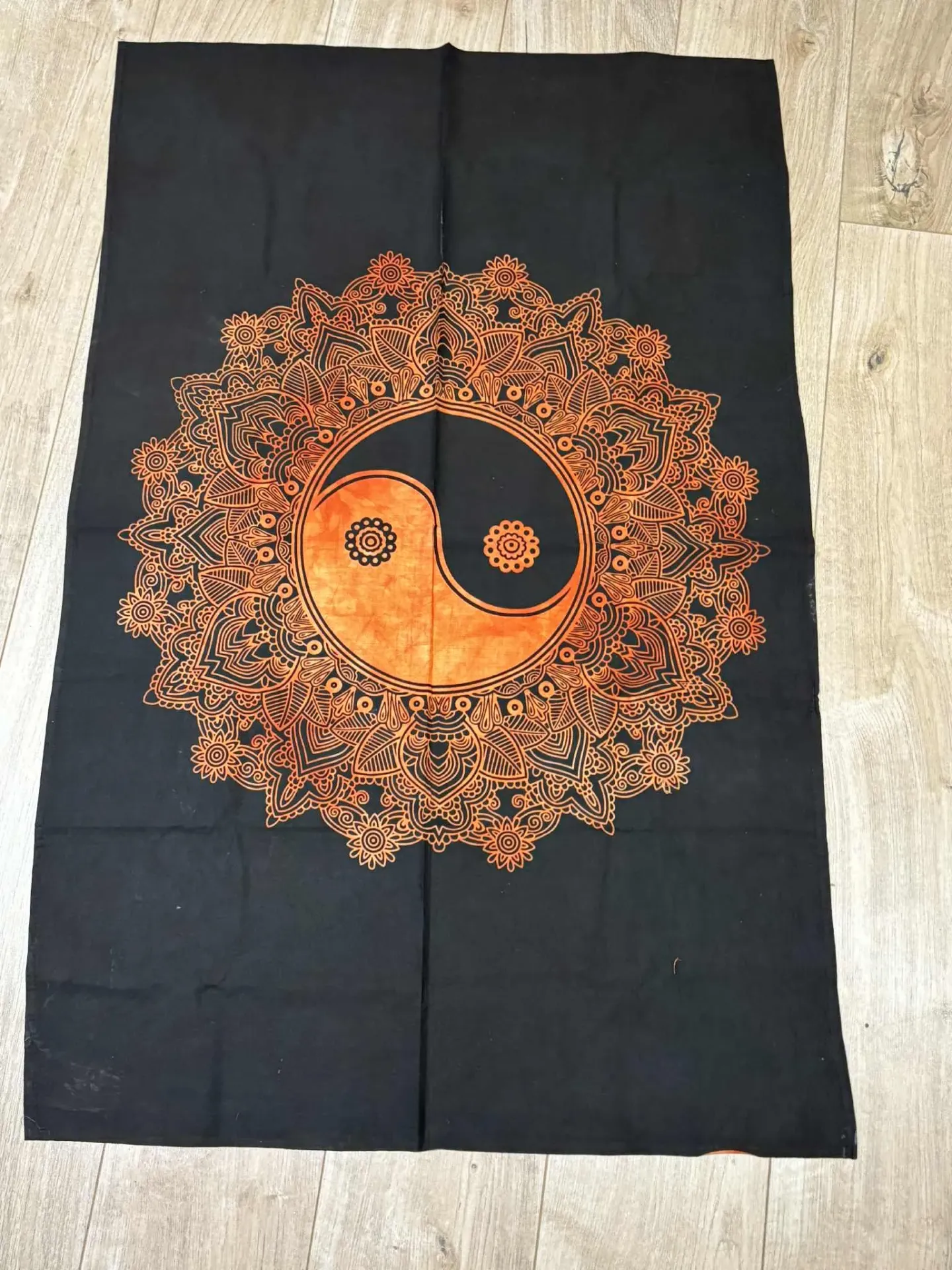 Tissus yin & yang orange/noir