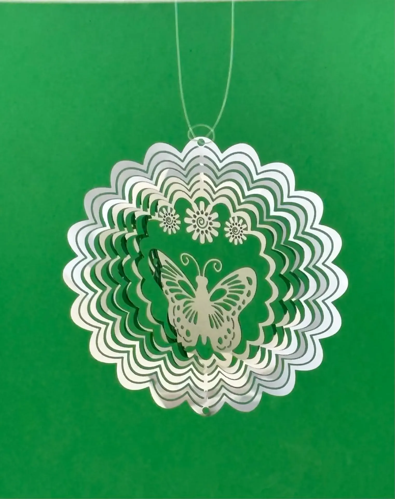 Mobile métal Papillon