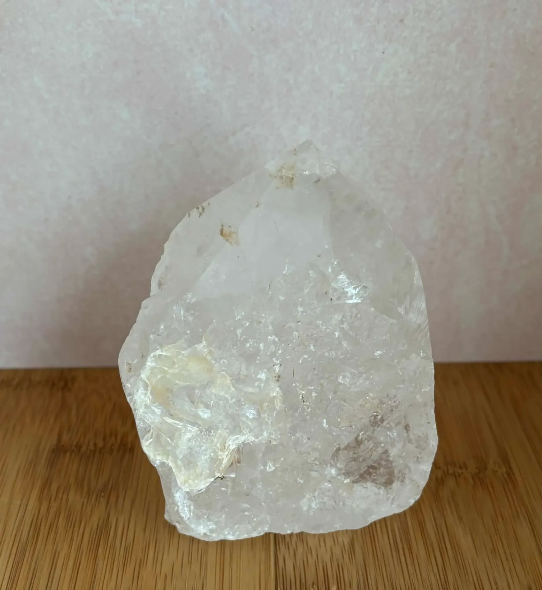 Cristal de roche brut pointe