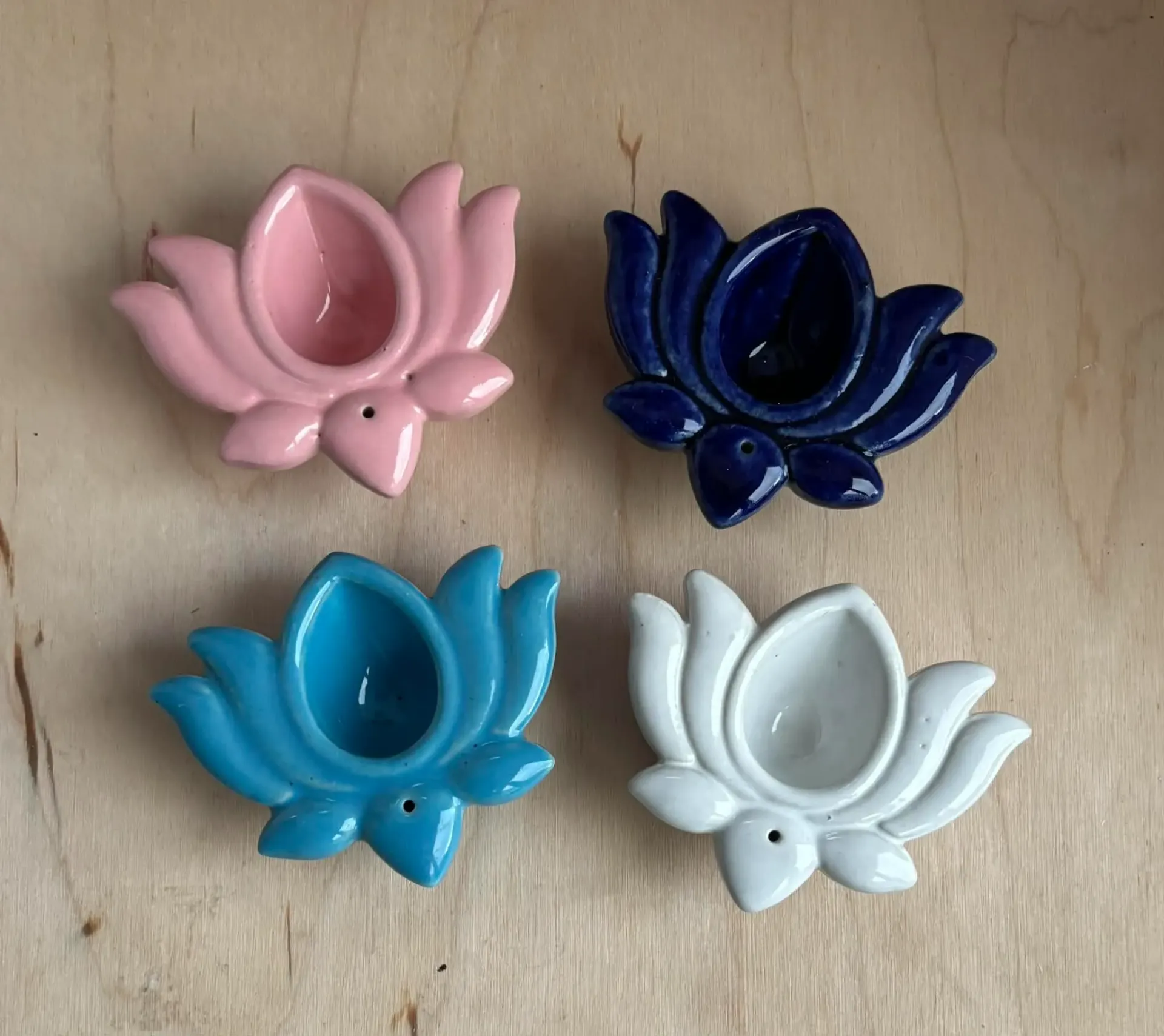 Porte encens lotus céramique