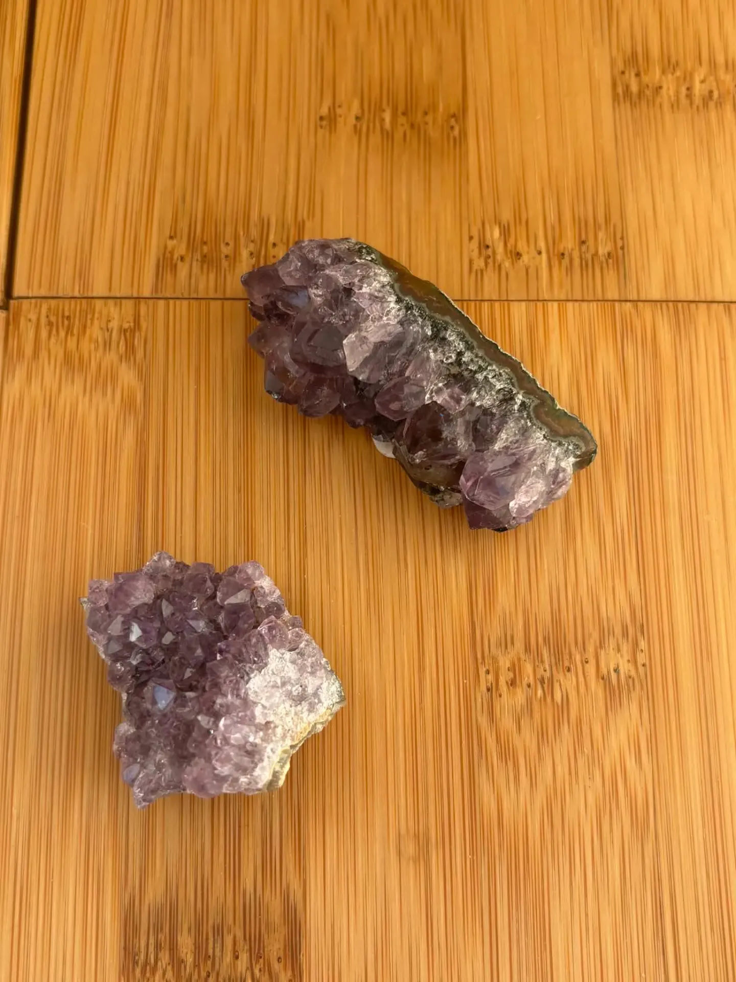 Améthyste brute pointe