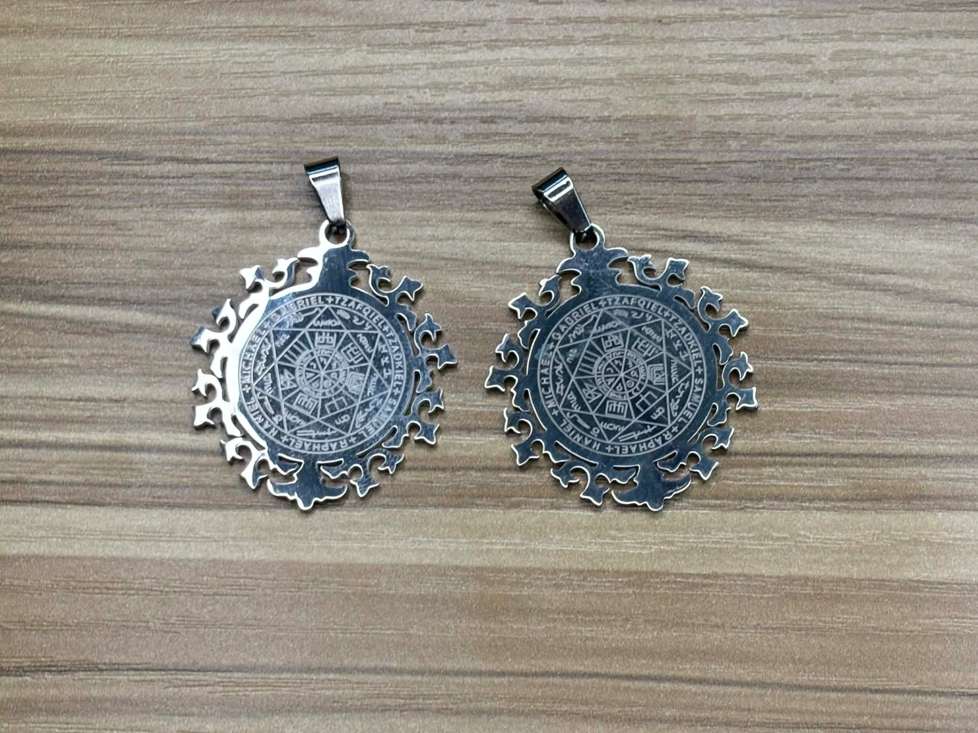 Pendentif Metatron contour