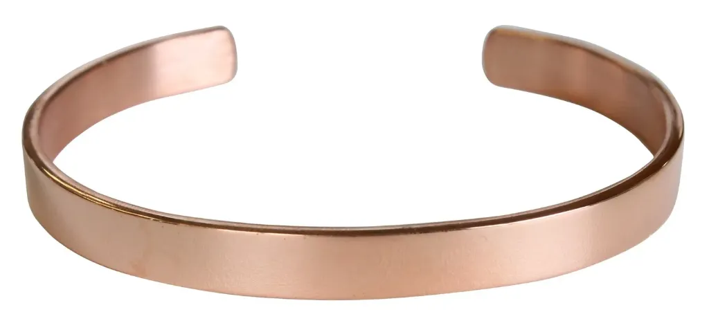 Bracelet en cuivre en forme de jonc plat