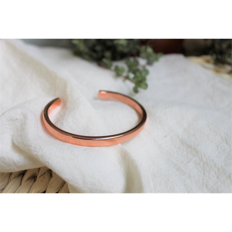 Bracelet en cuivre petit modèle en forme de jonc arrondi