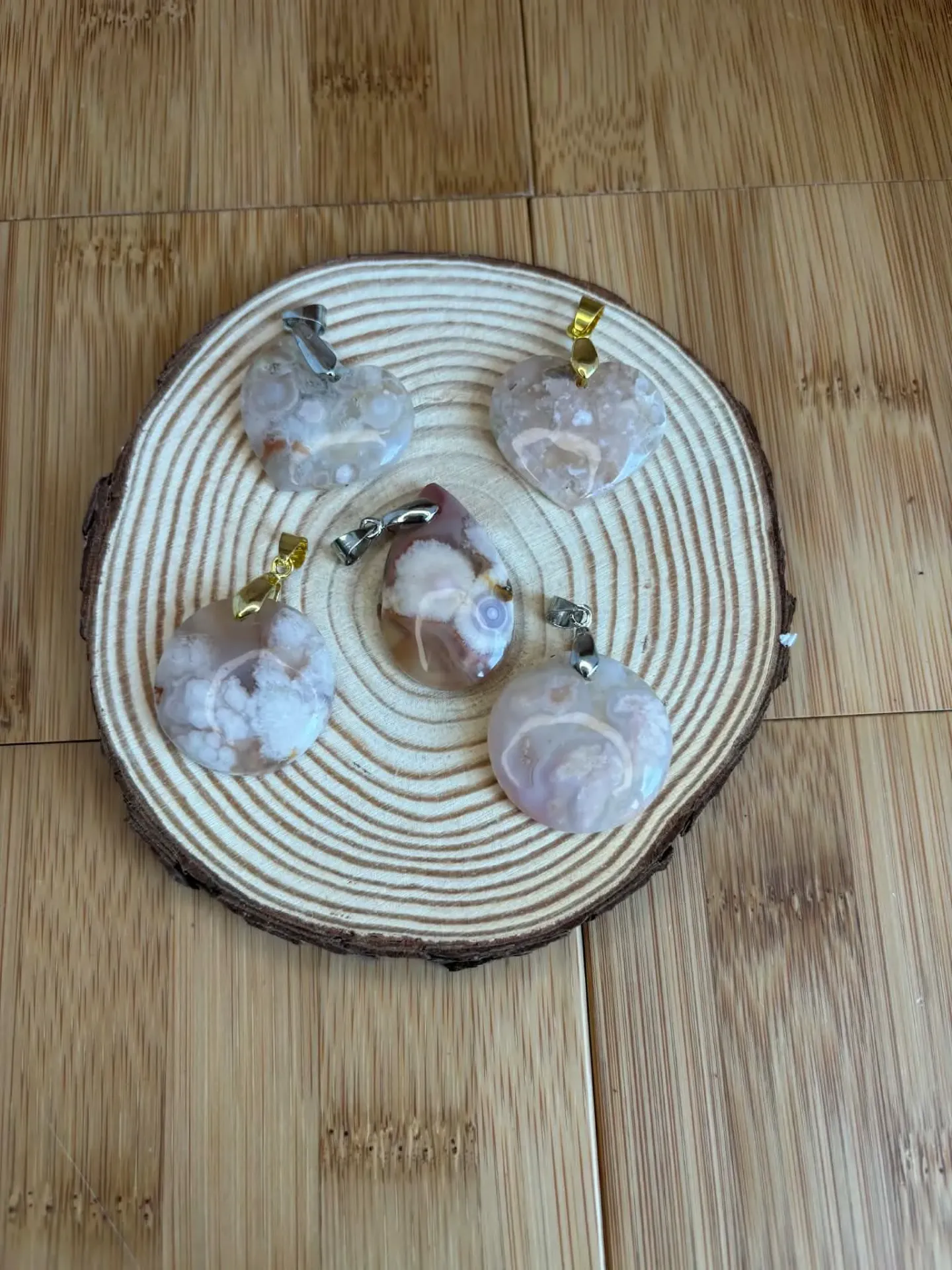 Pendentif Agate fleur de cerisier