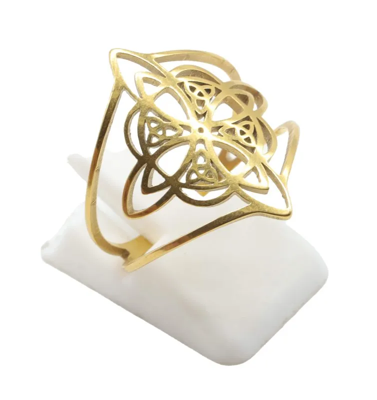 Bague Inox Nœud de Sorcière dorée