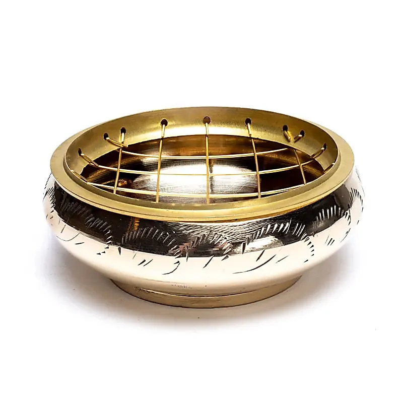 Porte charbon en laiton gravé