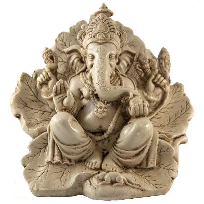 Ganesh en résine claire