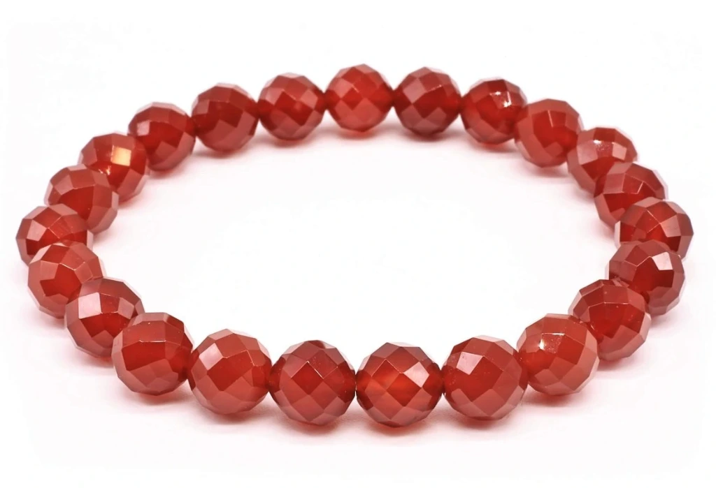 Bracelet Cornaline perles facettées 8mm