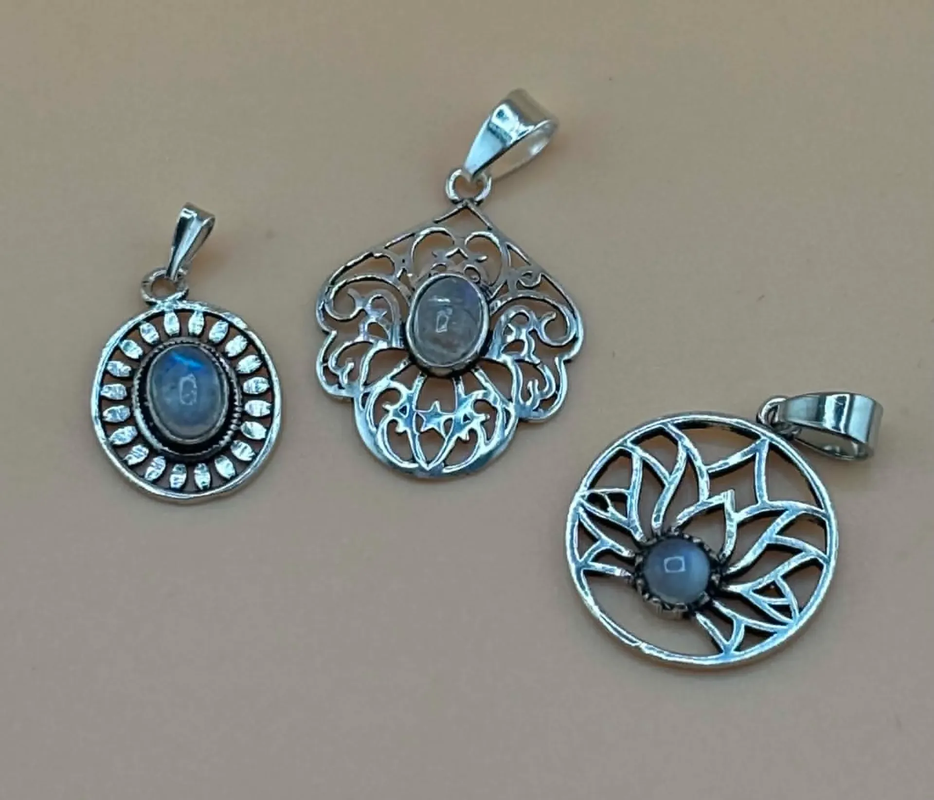 Pendentif Pierre de Lune
