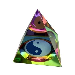 pyramide-et-yin-yang